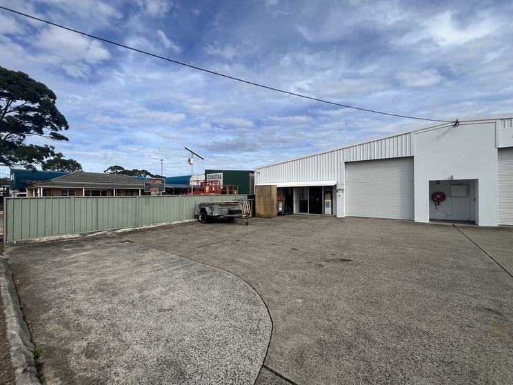 Bay 2/31 Jindalee Road Port Macquarie NSW 2444 - Image 1