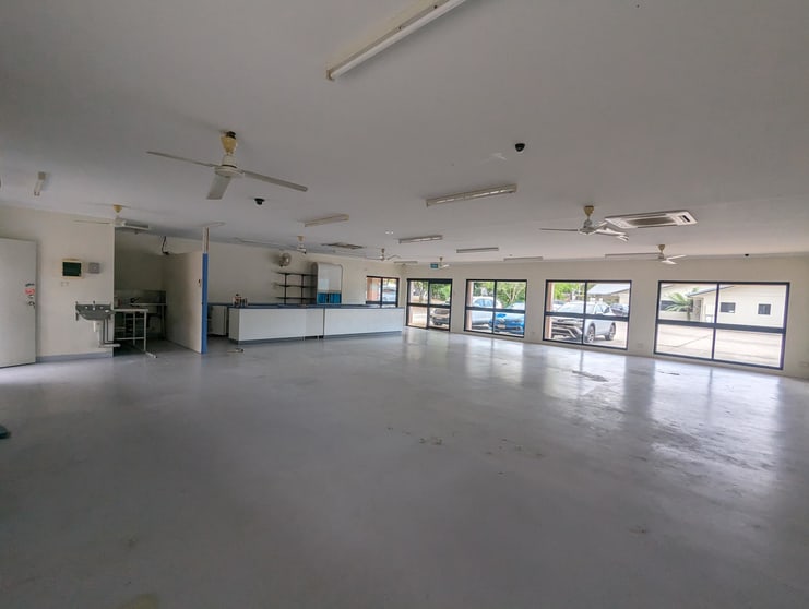 Click to view all images 1/2/2- 8 Cooya Beach Road Cooya Beach QLD 4873 - Image 3