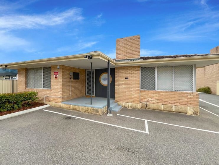 Click to view all images Whole Building/36 Hargreaves Street Belmont WA 6104 - Image 1