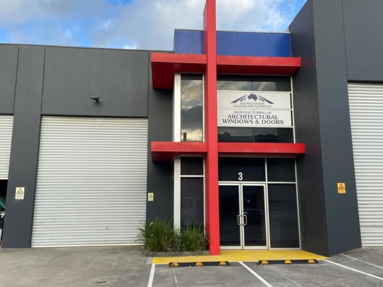 Click to view all images Unit 3/17-23 Keppel Drive Hallam VIC 3803 - Image 1