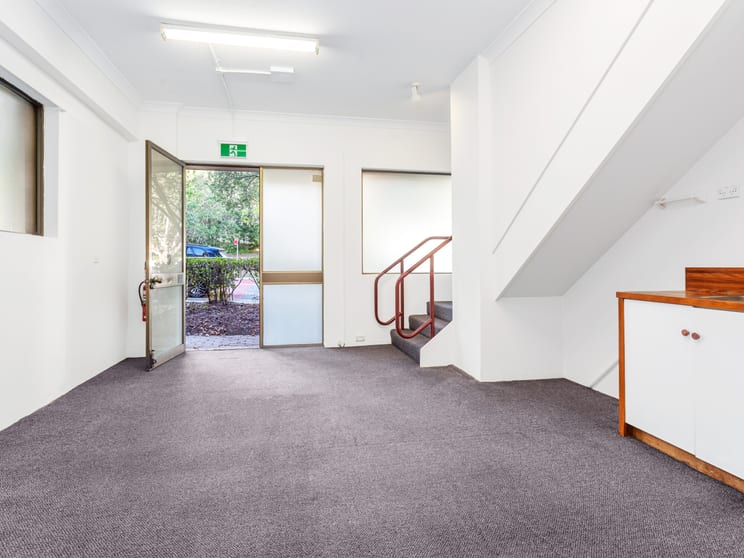 Click to view all images Unit 44/47 Neridah Street Chatswood NSW 2067 - Image 3