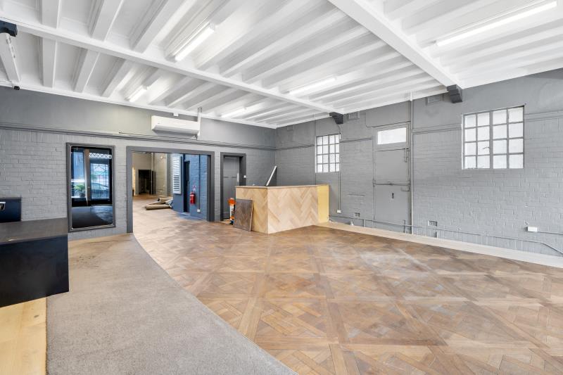 Click to view all images 544 Burwood Road Hawthorn VIC 3122 - Image 2