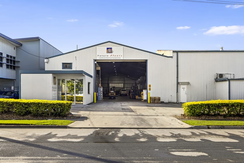 Click to view all images C/109 Links Avenue Eagle Farm QLD 4009 - Image 1
