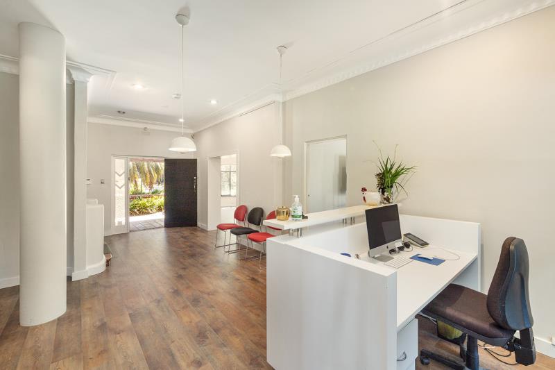 Click to view all images 420 Punt Road South Yarra VIC 3141 - Image 3