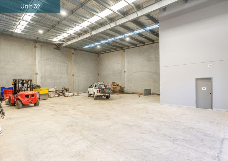 Click to view all images 32/55 Anderson Road Smeaton Grange NSW 2567 - Image 2