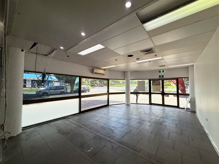 Click to view all images 1&1B/84 Wembley Road Logan Central QLD 4114 - Image 2
