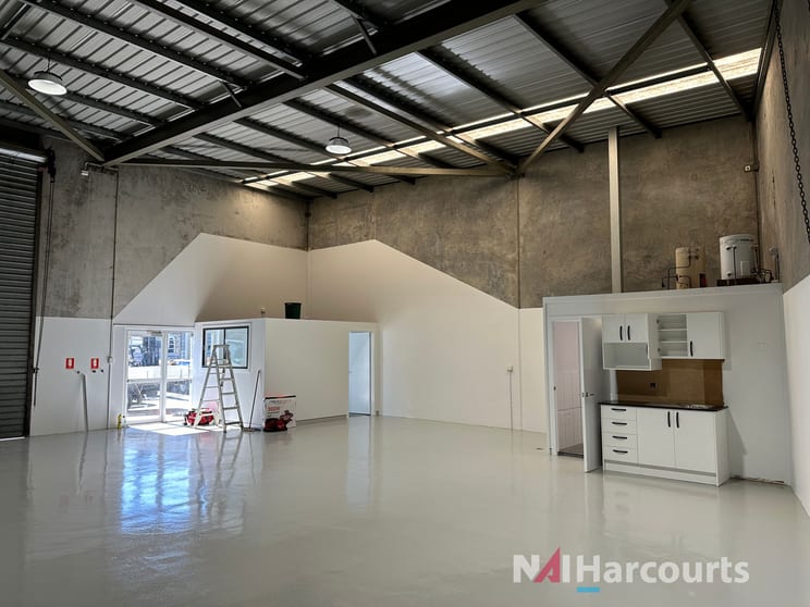 Click to view all images 5/31 Kremzow Road Brendale QLD 4500 - Image 3