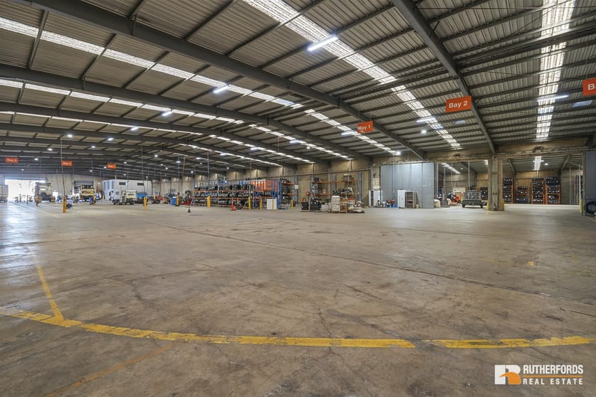 Click to view all images 96-98 Boundary Road Sunshine West VIC 3020 - Image 3