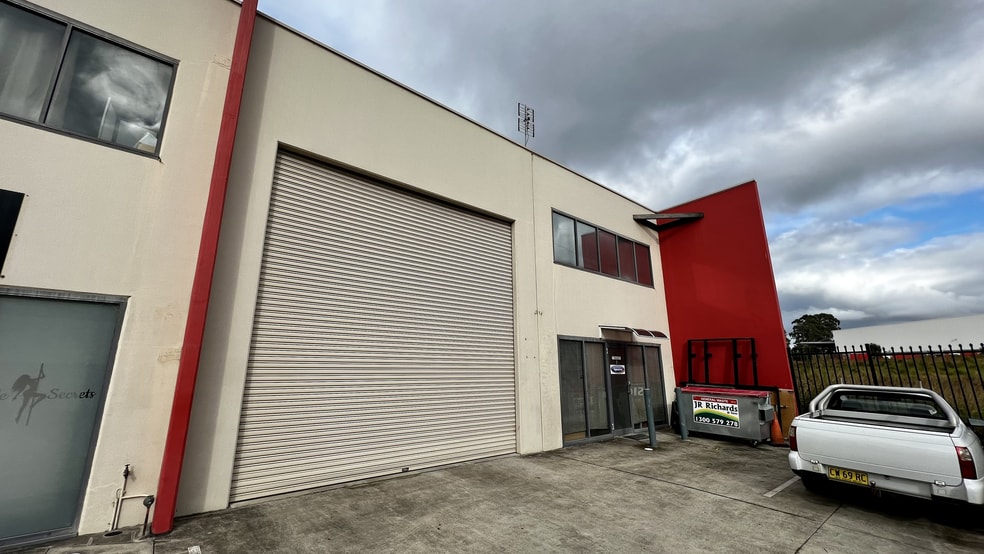 Click to view all images 6/8 Willow Tree Road Wyong NSW 2259 - Image 1