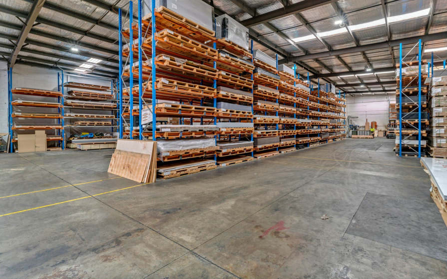 Click to view all images Fairfield East NSW 2165 - Image 2