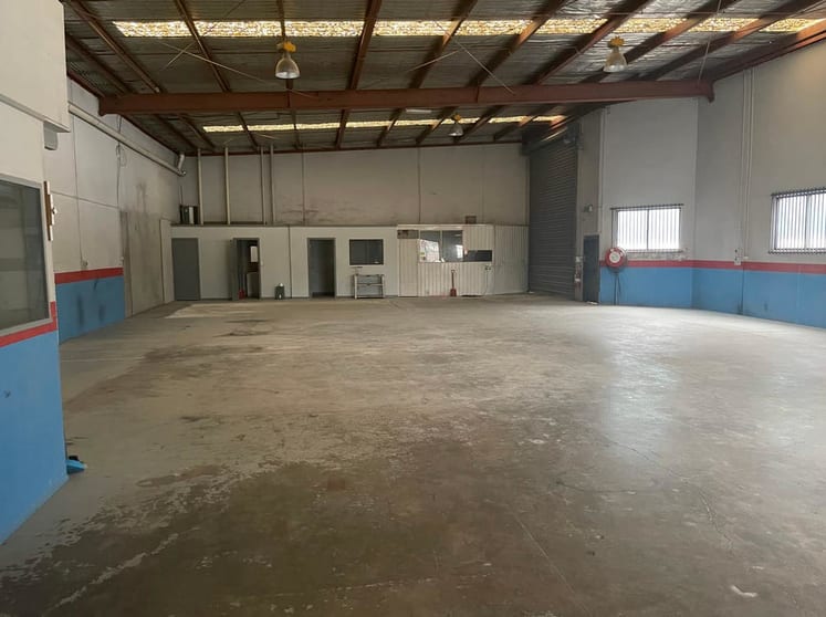 Click to view all images 2 Mantell Street Coburg North VIC 3058 - Image 2