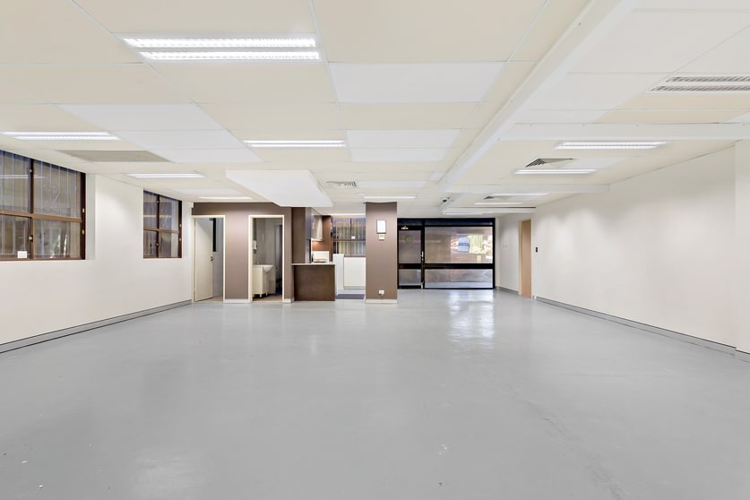Click to view all images 2/109-111 Hunter Street Hornsby NSW 2077 - Image 1