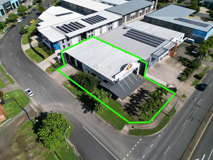 Click to view all images 41 Mount Milman Drive Smithfield QLD 4878 - Image 2