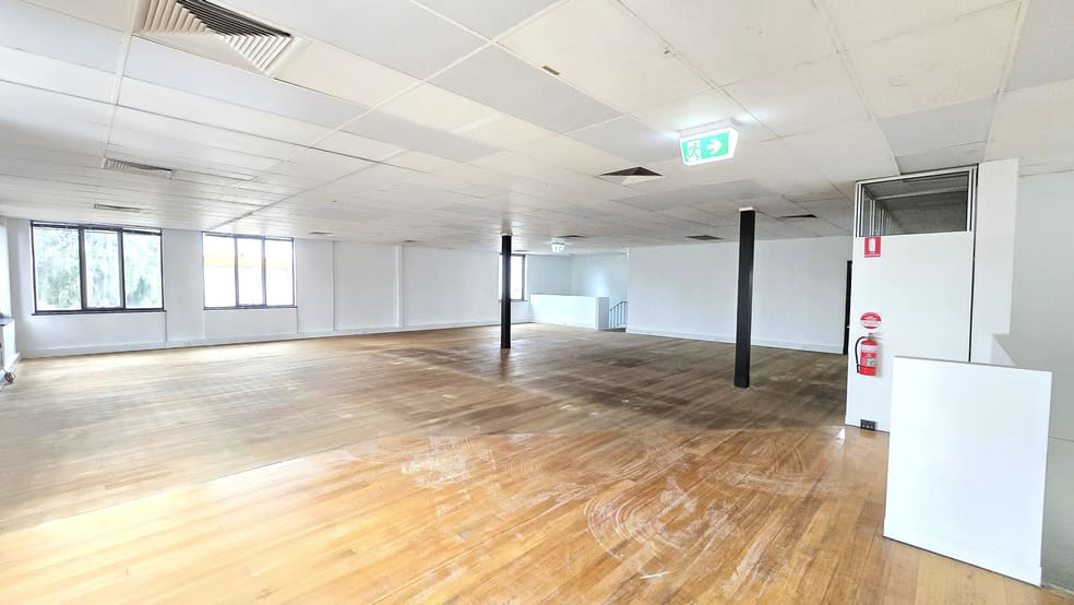 Click to view all images Level 1/Level 1 30 Thistlethwaite Street South Melbourne VIC 3205 - Image 2