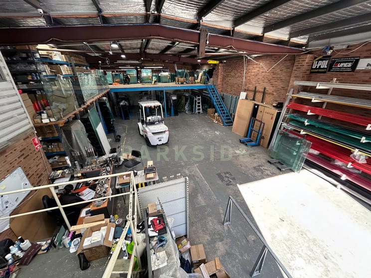 Click to view all images 1/2 Field Close Moorebank NSW 2170 - Image 3