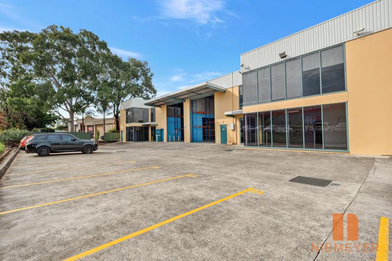 Click to view all images Unit 1 & 2/22 Rowood Road Prospect NSW 2148 - Image 2