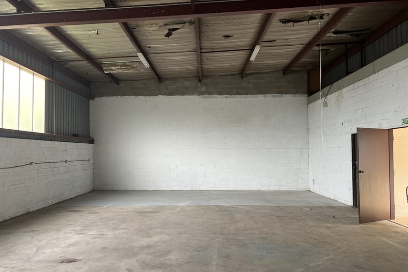 Click to view all images 4/587 Princes Highway Bairnsdale VIC 3875 - Image 2