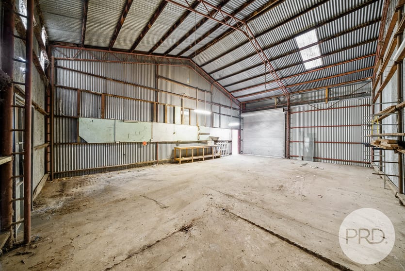 Click to view all images 1/371 Edward Street Wagga Wagga NSW 2650 - Image 2