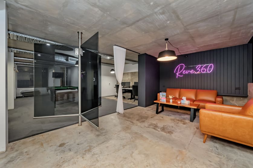 Click to view all images 8/458-468 Flinders Street Townsville City QLD 4810 - Image 1
