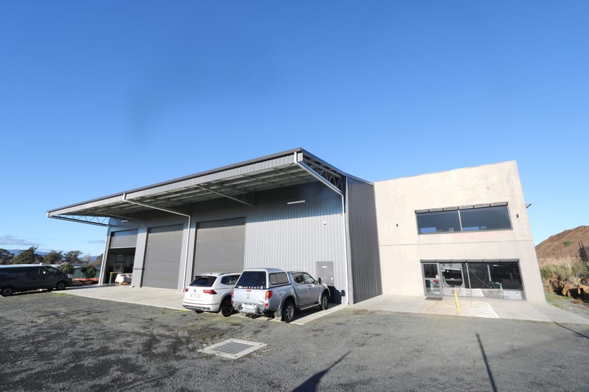 Click to view all images Warehouse 1/2 Gatty Street Western Junction TAS 7212 - Image 2