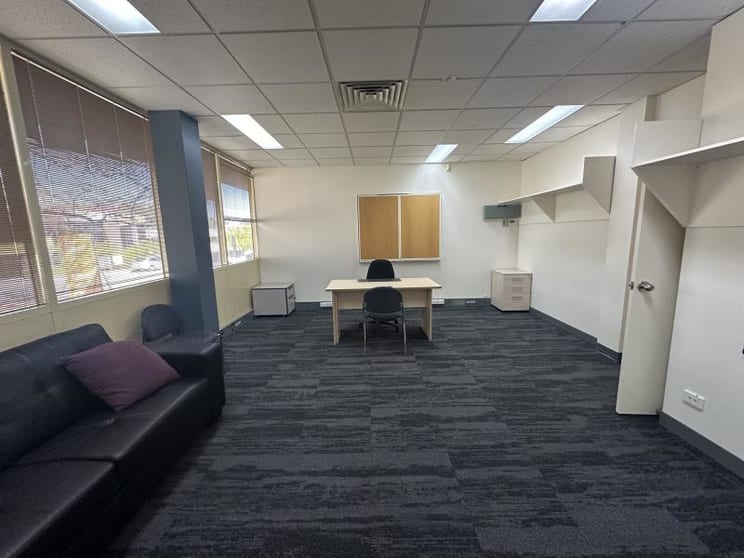 Click to view all images Ground 1 Unit 1/17 Napier Close Deakin ACT 2600 - Image 2