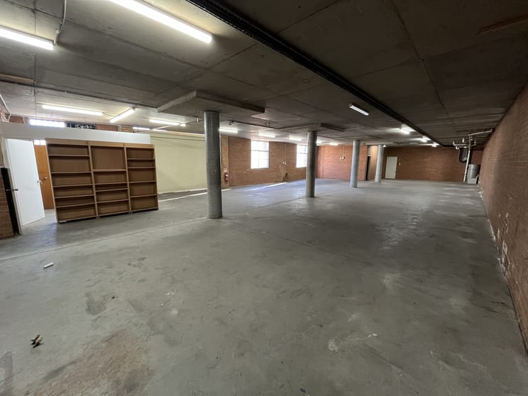 Click to view all images Unit 1B/30-32 Norman Street Peakhurst NSW 2210 - Image 3
