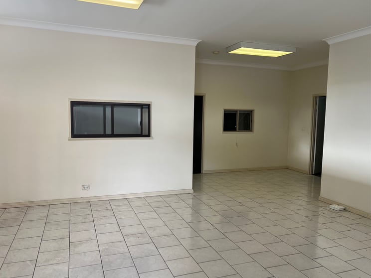 Click to view all images 143 Wellington Rd Sefton NSW 2162 - Image 2