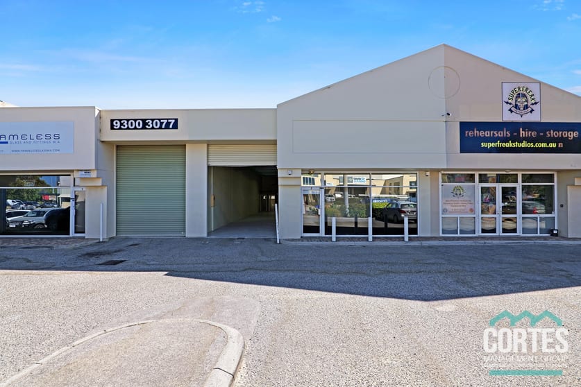 Click to view all images 2/71 Winton Road Joondalup WA 6027 - Image 3
