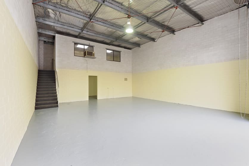 Click to view all images 3/42-44 Chard Road Brookvale NSW 2100 - Image 3