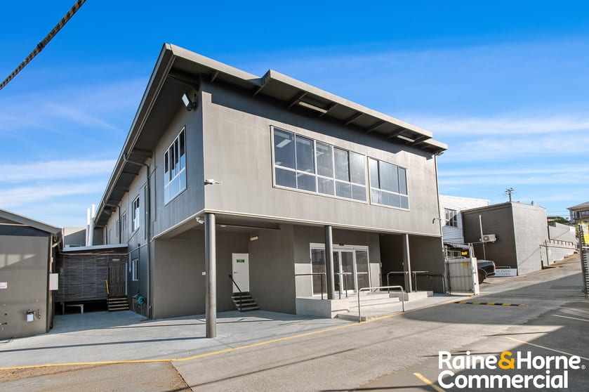 Click to view all images 280 Newmarket Road Wilston QLD 4051 - Image 3