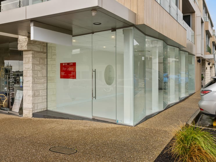 Click to view all images Shop 3/54 - 56 Kerferd Avenue Sorrento VIC 3943 - Image 2