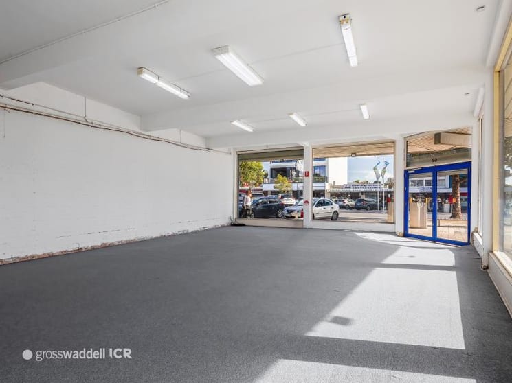 Click to view all images 62 Kingsway Glen Waverley VIC 3150 - Image 3