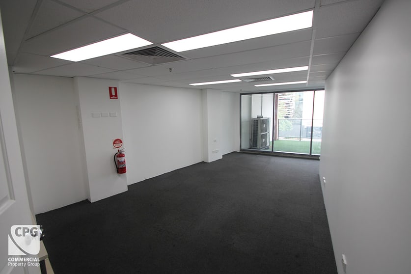 Click to view all images 7/443 Chapel Road Bankstown NSW 2200 - Image 3