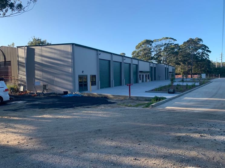 Click to view all images 15 Apprentice Drive Berkeley Vale NSW 2261 - Image 3
