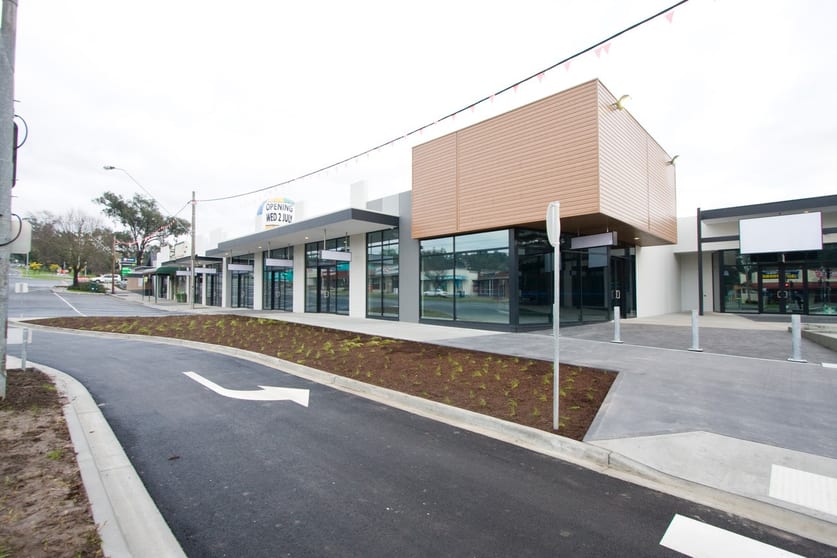 Click to view all images 14-16/561-565 Warburton Highway Seville VIC 3139 - Image 1