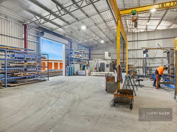 Click to view all images 38 Murrell Street Wangaratta VIC 3677 - Image 3
