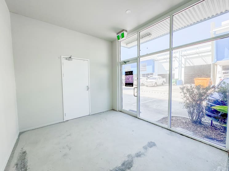 Click to view all images 2/53 Link Drive Yatala QLD 4207 - Image 2