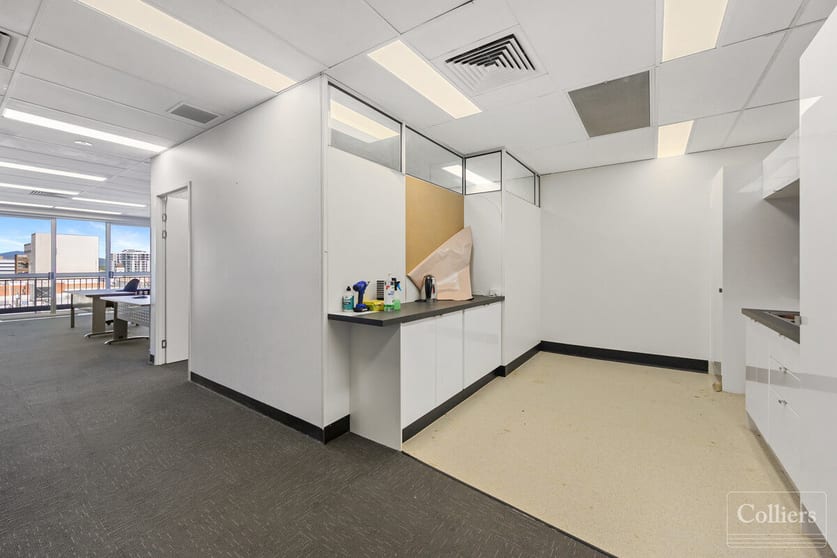Click to view all images 28 Hamilton Street Townsville City QLD 4810 - Image 4