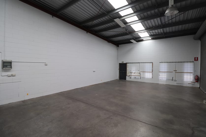 Click to view all images 12/179 Currumburra Road Ashmore QLD 4214 - Image 3