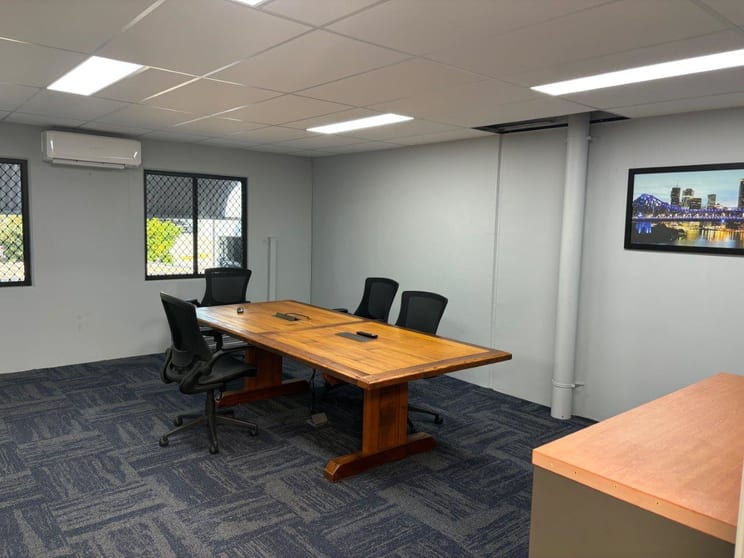 Click to view all images 1/17-19 Steel Street Capalaba QLD 4157 - Image 2