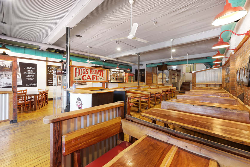 Click to view all images 265 - 267 Peel Street Tamworth NSW 2340 - Image 2