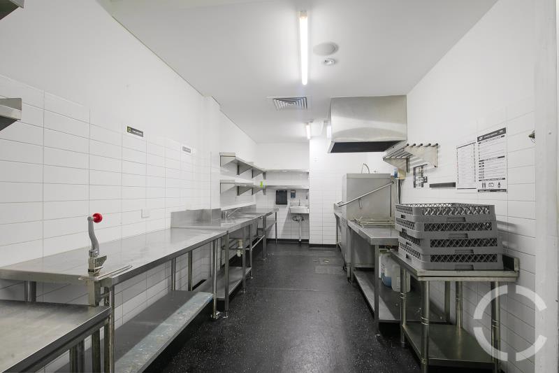 Click to view all images Ground 1 Unit 3/3/88 Boundary St West End QLD 4101 - Image 2