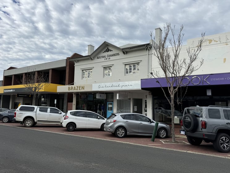 Click to view all images Tenancy 2/23 Stephen Street Bunbury WA 6230 - Image 3