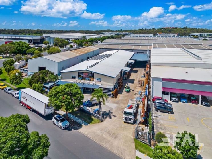 Click to view all images Shed 1/31 Trade St Lytton QLD 4178 - Image 1