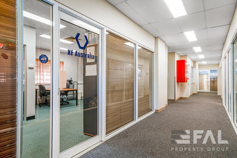 Click to view all images Ground Unit 10/9-13 Princeton Street Kenmore QLD 4069 - Image 2