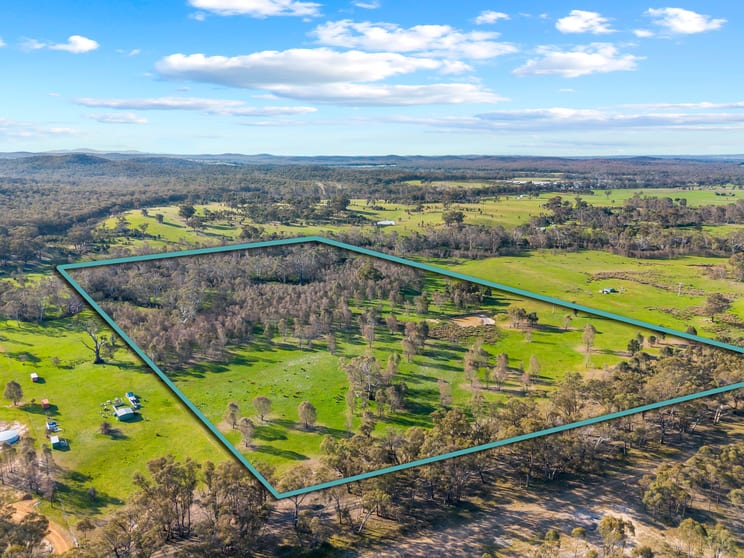 Click to view all images 243 Cochranes Road Costerfield VIC 3523 - Image 1