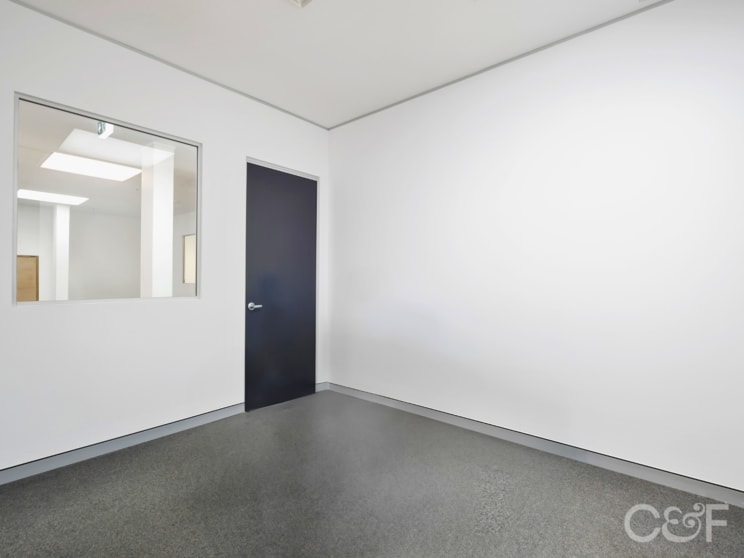Click to view all images Suite 1, Level 1/153 Mann Street Gosford NSW 2250 - Image 3