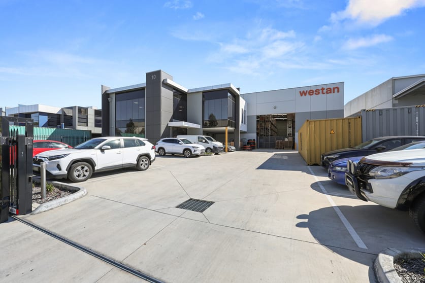 Click to view all images 10 Brindley Street Dandenong South VIC 3175 - Image 1