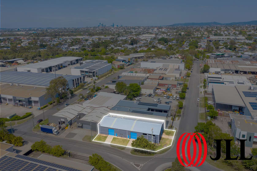 Click to view all images 51 Bell Are Avenue Northgate QLD 4013 - Image 3