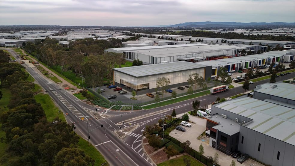 Click to view all images 1-9 Atlantic Drive Keysborough VIC 3173 - Image 2